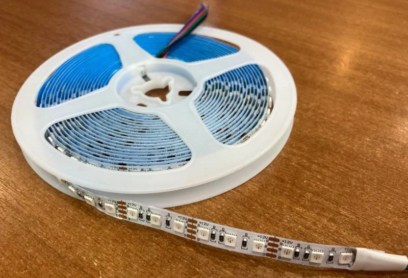Ecola LED strip PRO 14.4W/m 12V IP20 8mm 120Led/m RGB разноцветная светодиодная лента на катушке 5м.
