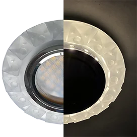Ecola MR16 LD1661 GU5.3 Glass Стекло Круг с крупными матовыми стразами Конус с подсветкой/фон мат./центр.часть хром 38x95
